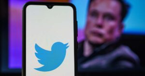 Elon Musk Offers to Buy Out Twitter, Dogecoin to Cut its Losses