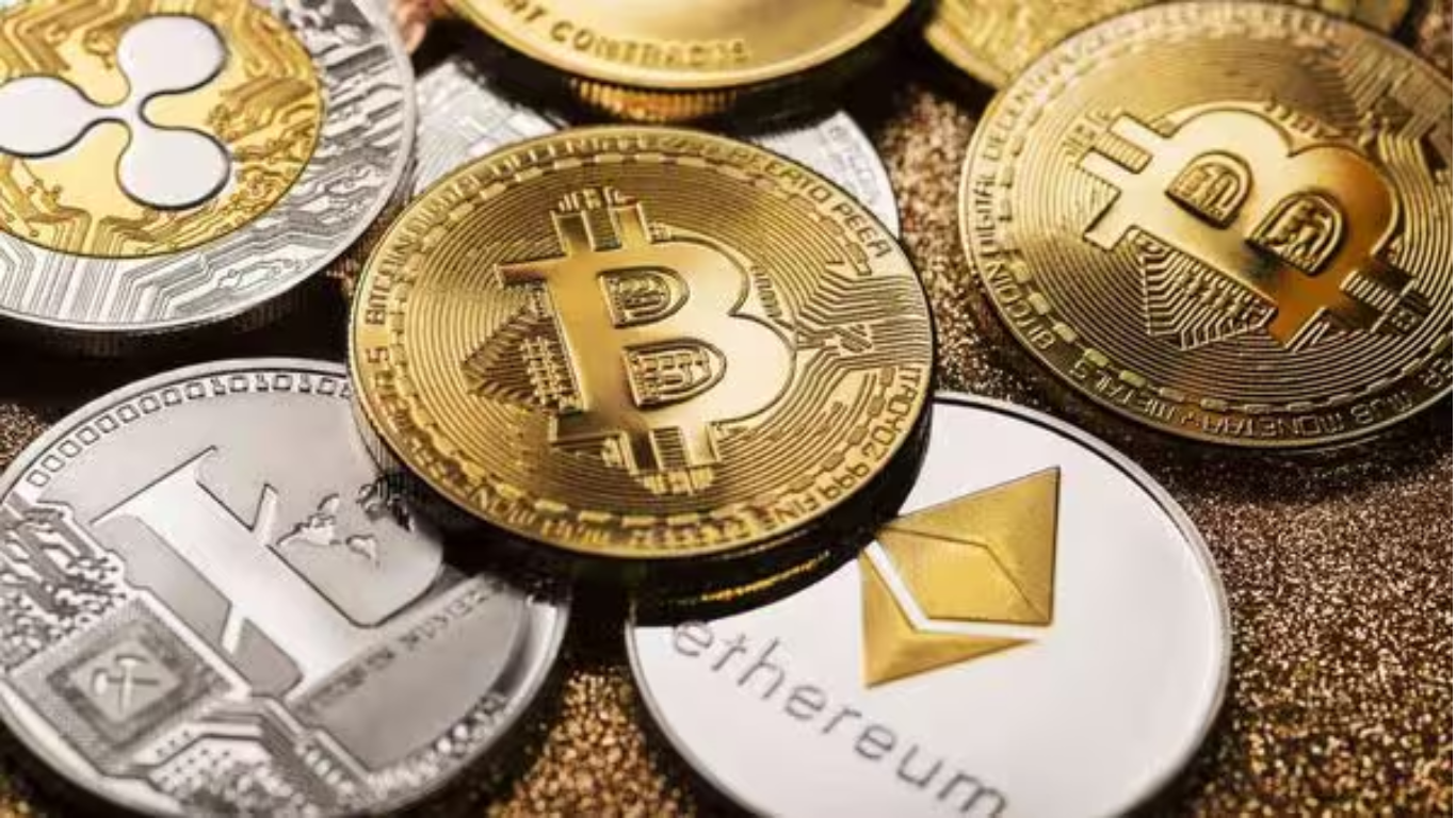 Bitcoin and Other Cryptocurrencies See Decline as Rate Cut Bets Increase