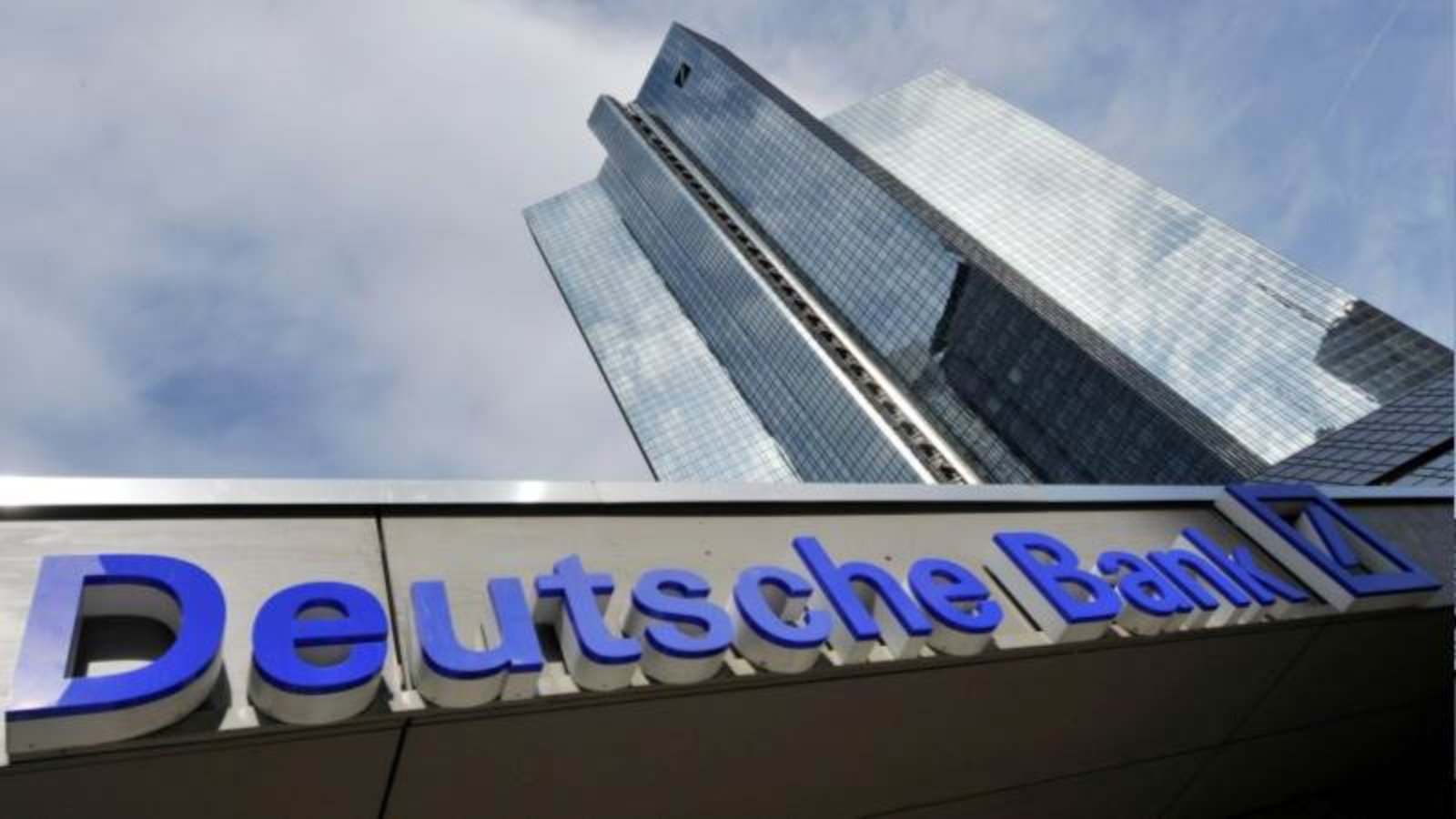 Deutsche Bank projects euro will reach 1.25 by end of 2026