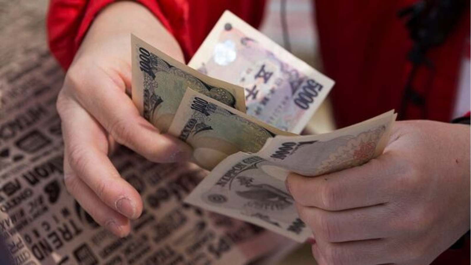 Japan intervention warning nudges yen stronger, USD/JPY retreats